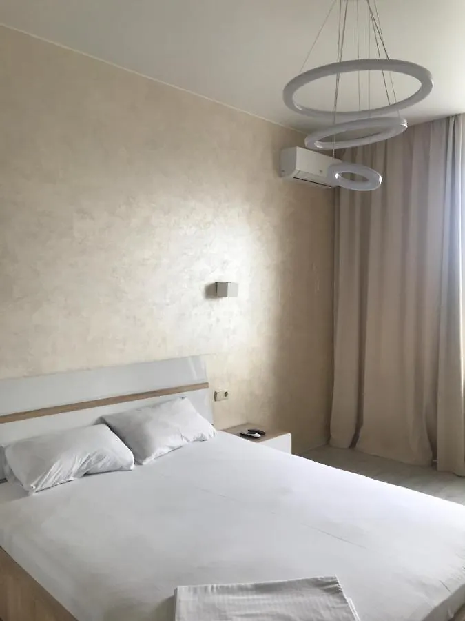 Apart Assistant On Smart Plaza Kiev