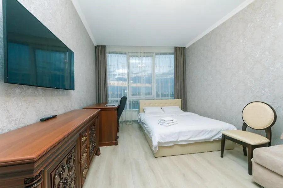Apart Assistant On Smart Plaza Киев