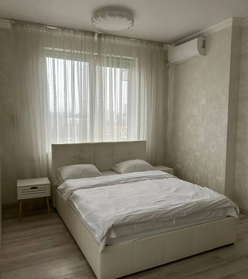 Apart Assistant On Smart Plaza Kiev